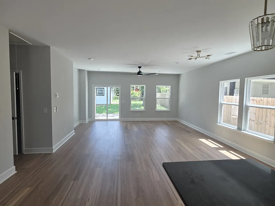 2138 Bacon Park Dr