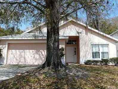 1st image of 2605 Chatham Cir