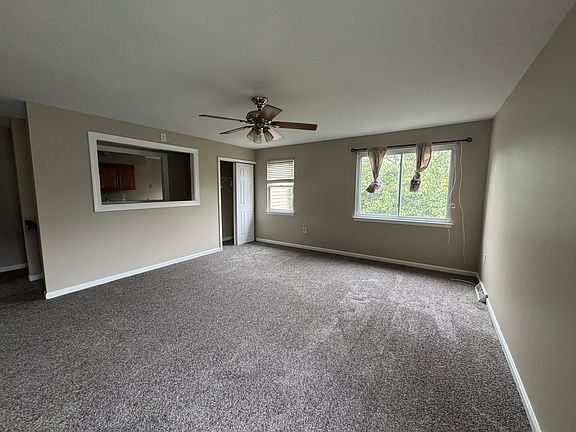 Living room - new paint and carpet