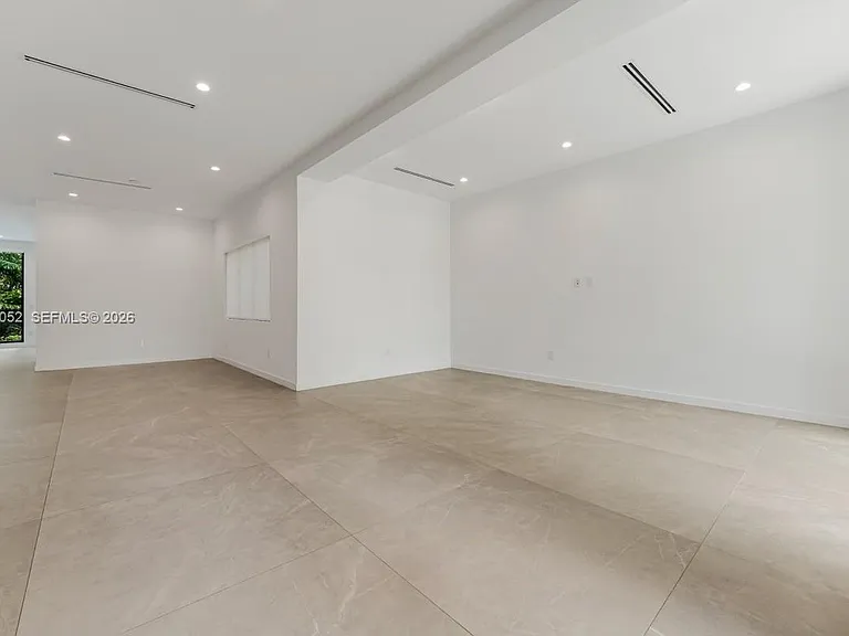 3741 Kumquat Ave — Photo 7
