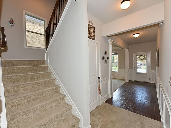 3rd image of 440 Serenity Pt #39