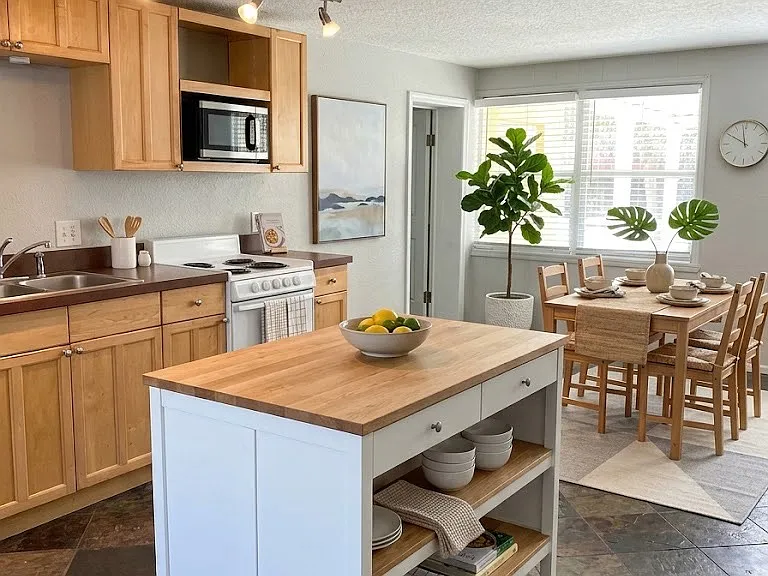 1700 Nebraska St #2 — Photo 8
