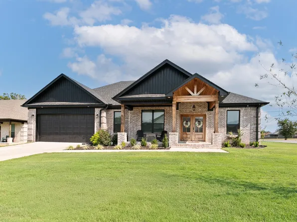 12 Denali Cv, Cabot, AR 72023