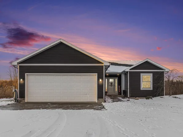 2775-18 Mile Rd NE, Cedar Springs, MI 49319