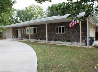 2026 Canterbury Rd, Emporia, KS 66801