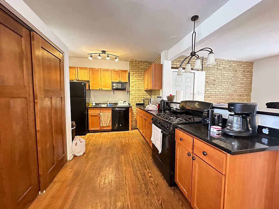 1st image of 2108 W Hood Ave APT 1