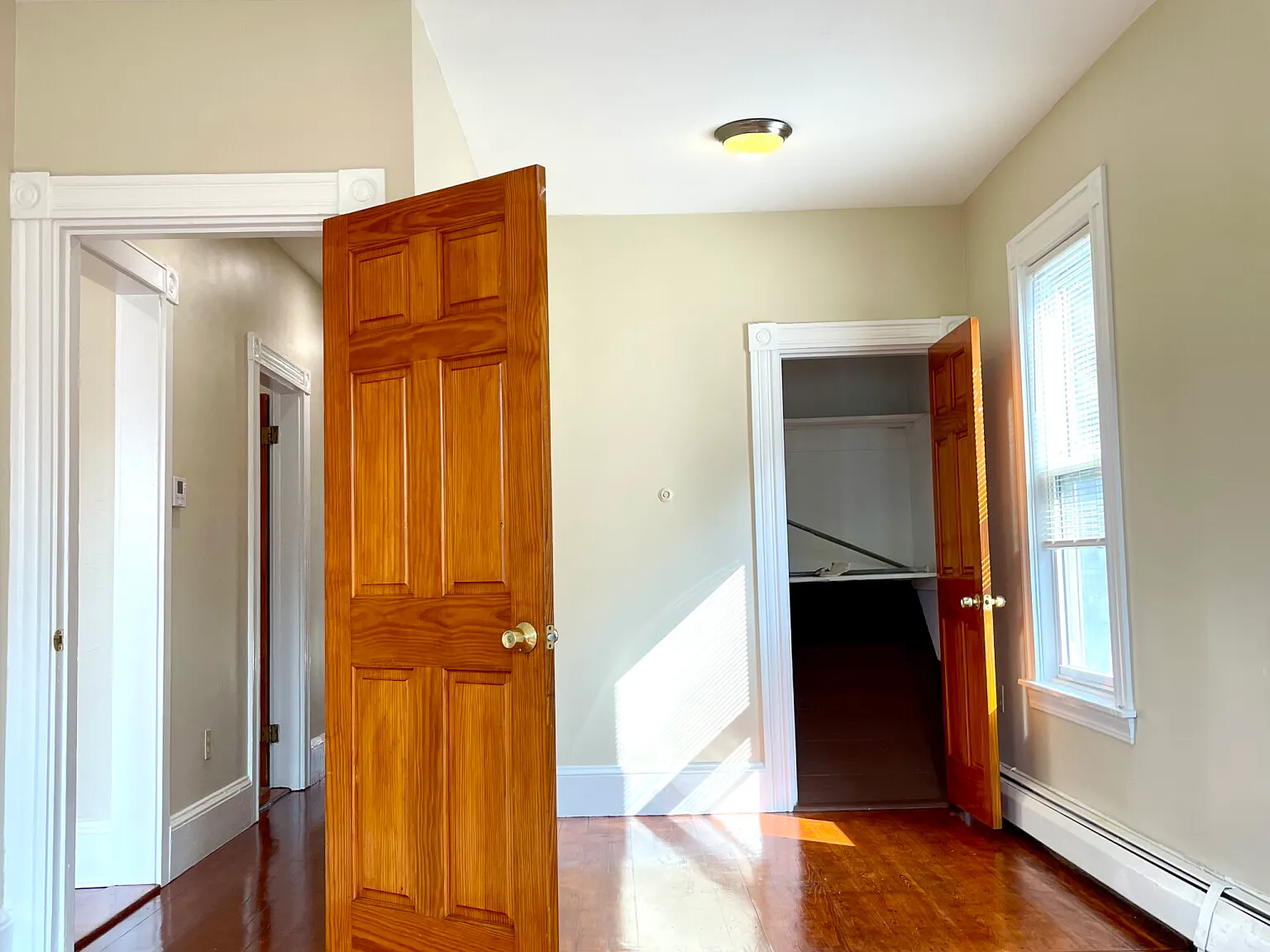 3 bed, $3,200 — Photo 3