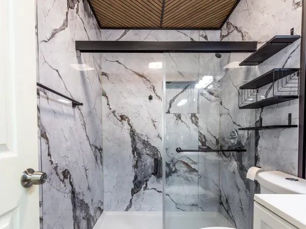 3050 Meadow View Avenue, Largo, FL 33771