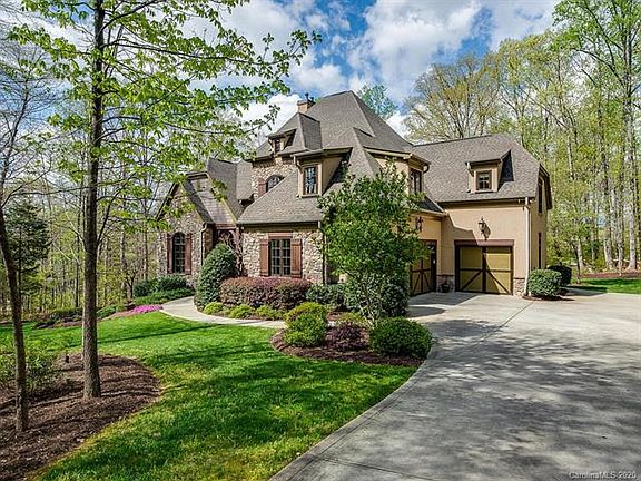 2nd image of 10150 Enclave Cir