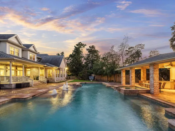 223 Heritage Oaks Ln, Houston, TX 77024