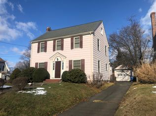 386 Fort Hale Rd, New Haven, CT 06512