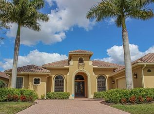 14673 Beaufort Cir, Naples, FL 34119
