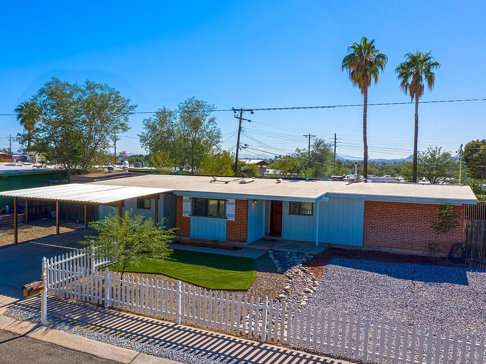 1st image of 3159 W Calle Cereza
