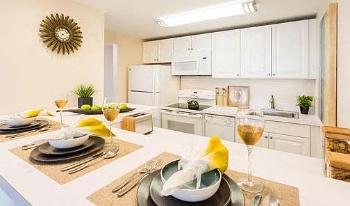 Bay View Estates — Photo 28