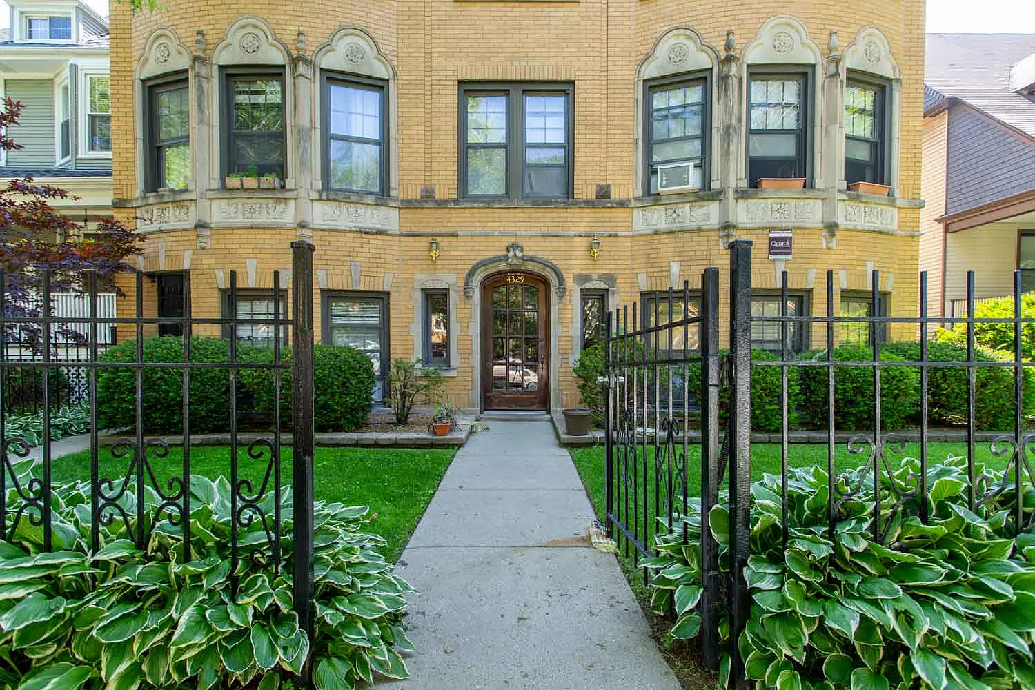 4325-29 N. Hermitage — Photo 3