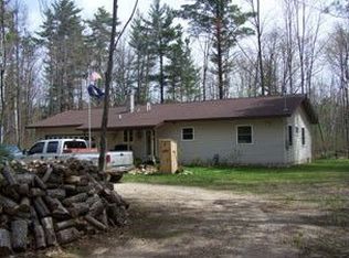 5866 Red Pine Dr, Lewiston, MI 49756