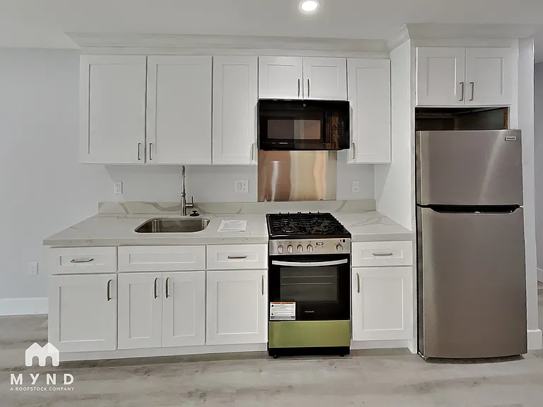 1395A Newcomb Ave — Photo 5