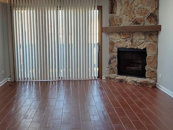 3rd image of 1510 Partridge Ln #6