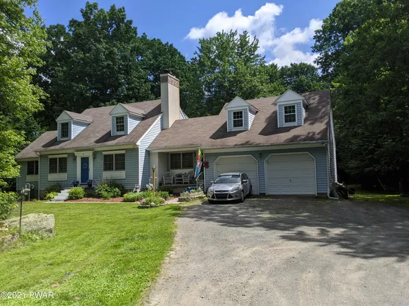 5 Sheps Ct, Hawley, PA 18428