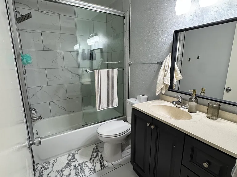 13638 Garden Grove Ct — Photo 9