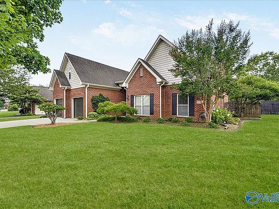 3rd image of 6714 Zach Ln SE