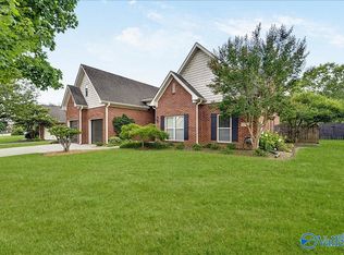 6714 Zach Ln SE, Owens Cross Roads, AL 35763