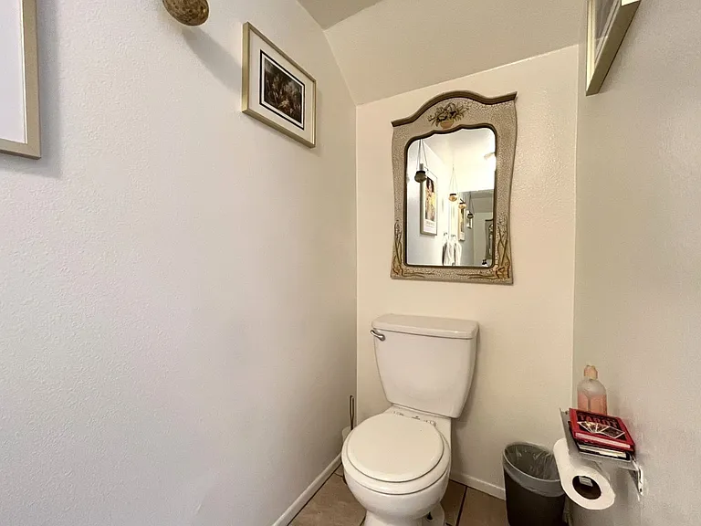 1013 W Linden St #32 — Photo 18
