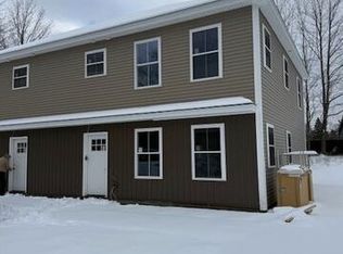 546 Main St #1, Springvale, ME 04083