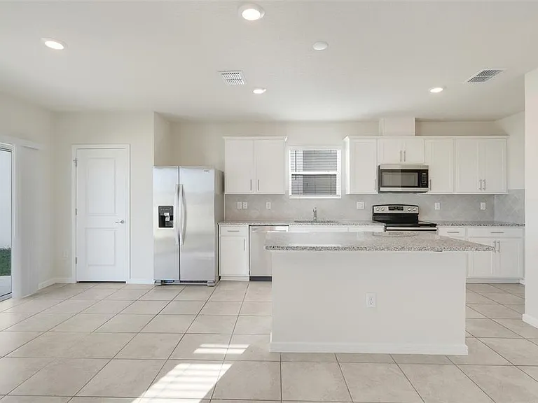 7780 Syracuse Dr — Photo 15