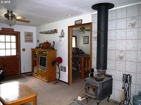 4th image of 21202 Shepard Rd