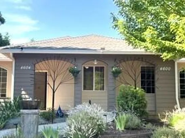 4600 Cloudcrest Dr, Medford, OR 97504