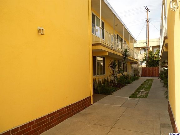 5th image of 529 W Doran St