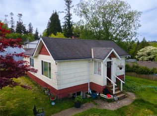 860 Greenwood St, Campbell River, BC V9W 3B9