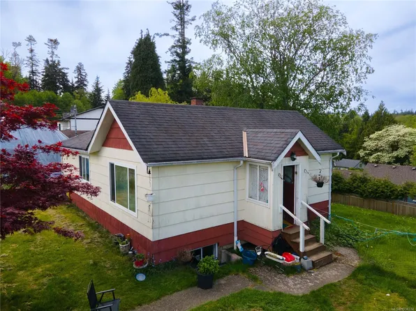 860 Greenwood St, Campbell River, BC V9W 3B9