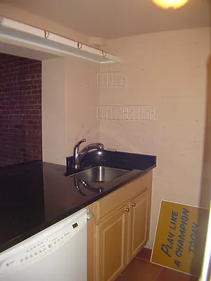 Rented by M.Woods & Associates | media 30