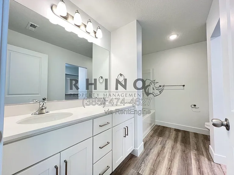 1668 N 840 W — Photo 12