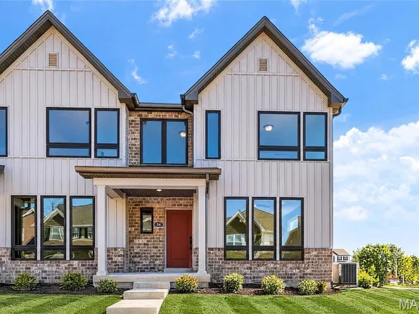 54 Pheasant Ring Dr, Saint Peters, MO 63376