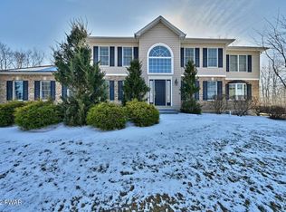 46 Hill Top Rd, Honesdale, PA 18431