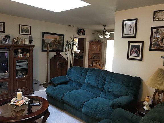 4th image of 1660 Eberhard St