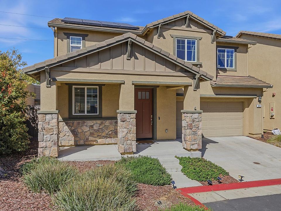 1st image of 925 Lincolnshire Cir