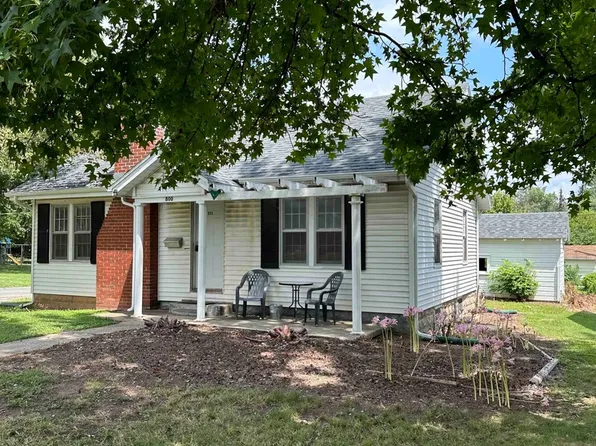 800 S 25th St, Mount Vernon, IL 62864