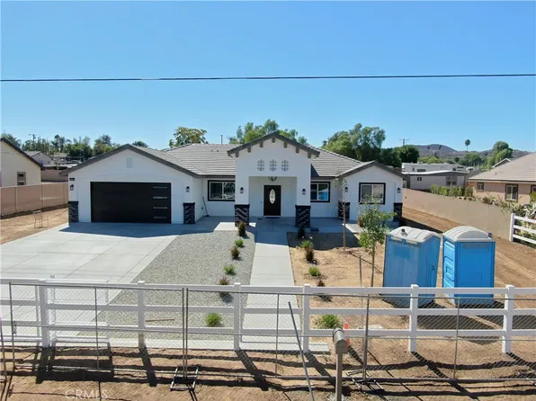 20541 Hunter St, Perris, CA 92570