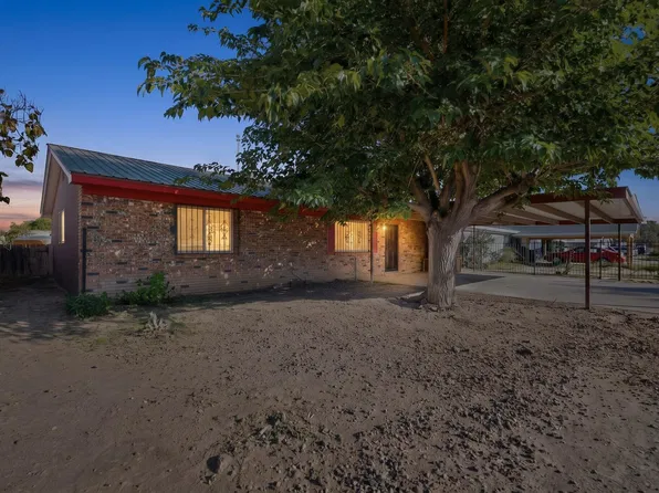 824 Dolores Dr NW, Albuquerque, NM 87105