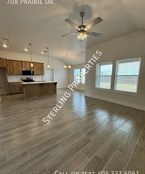 708 Prairie Ln — Photo 10
