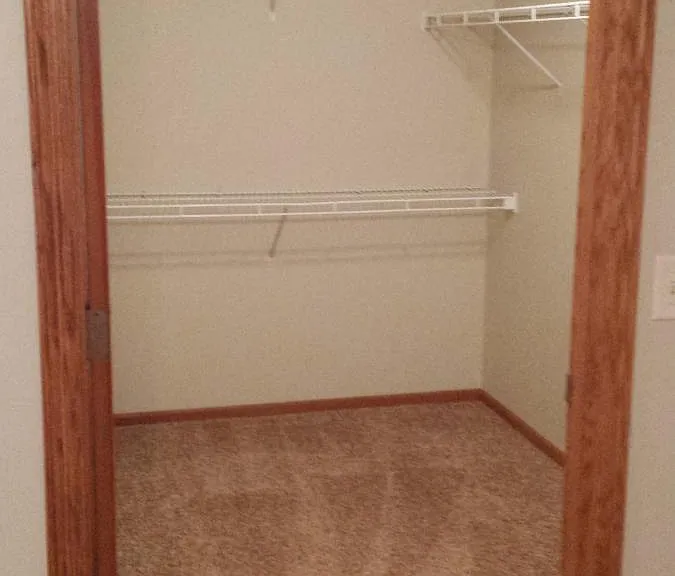 1411 W Stolley Park Rd #B — Photo 9