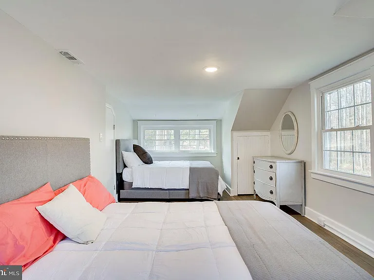 1022 Upper Glencoe Rd — Photo 61