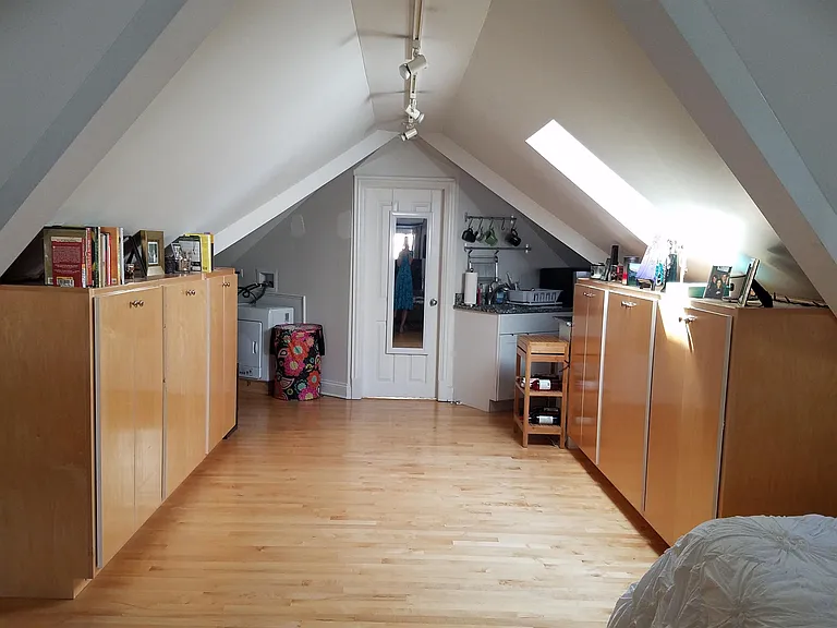 1140 W Wrightwood Ave #4 — Photo 4