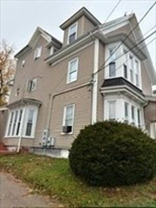 15 1st St, Brockton, MA, 02301