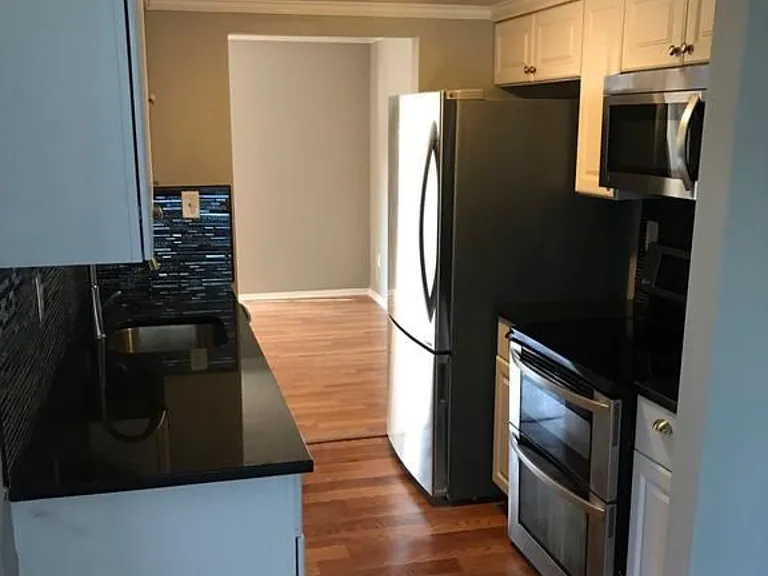 1849 Sharwood Pl #69 — Photo 4