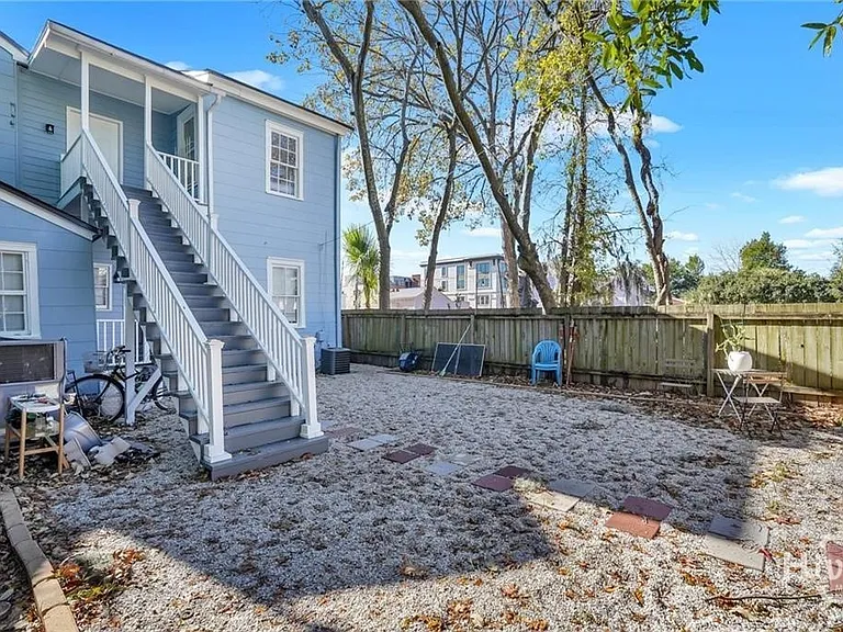 218 W Anderson St #UPPER — Photo 34